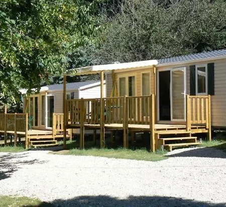 Camping Chantemerle 3*